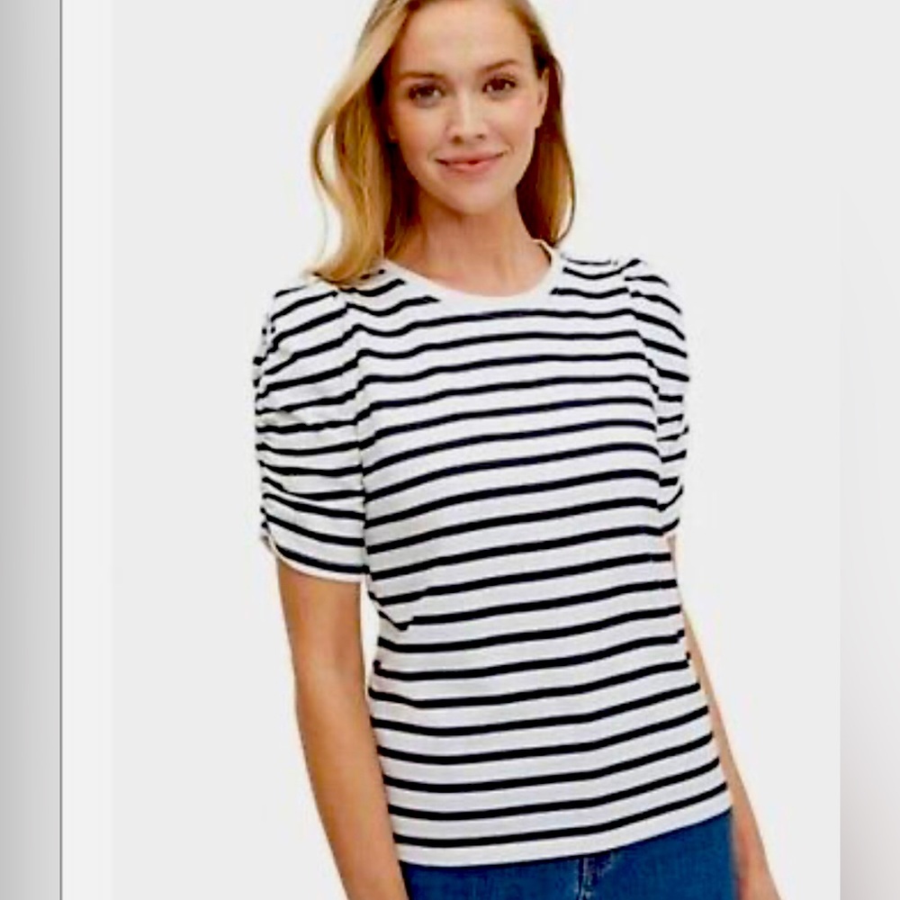 Kate Spade New York crewneck black striped tshirt